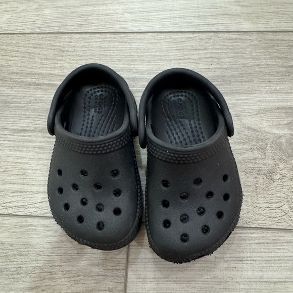 CROCS Other - CROCS kid black